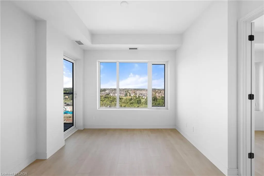 8010 Derry Road, #1009