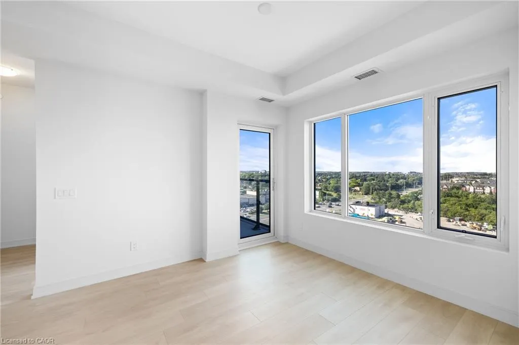 8010 Derry Road, #1009