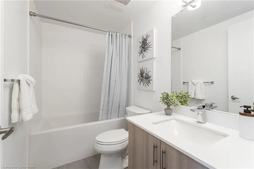 550 North Service Road, #807