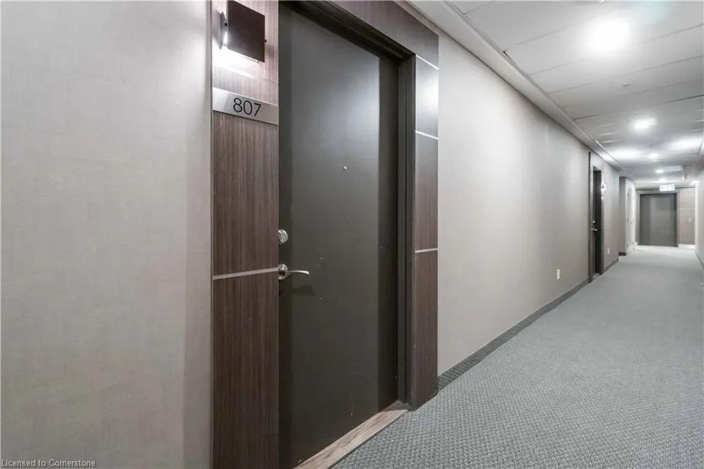 550 North Service Road, #807