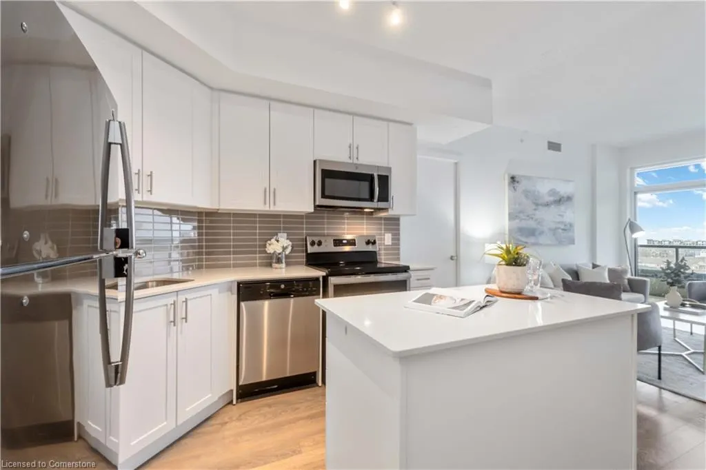 550 North Service Road, #807