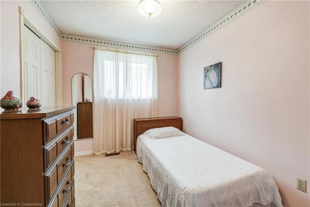 1240 Thorpe Road