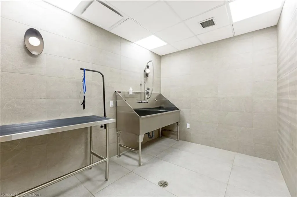 3220 William Coltson Avenue, #318