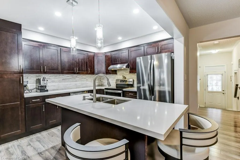35 Dredge Court