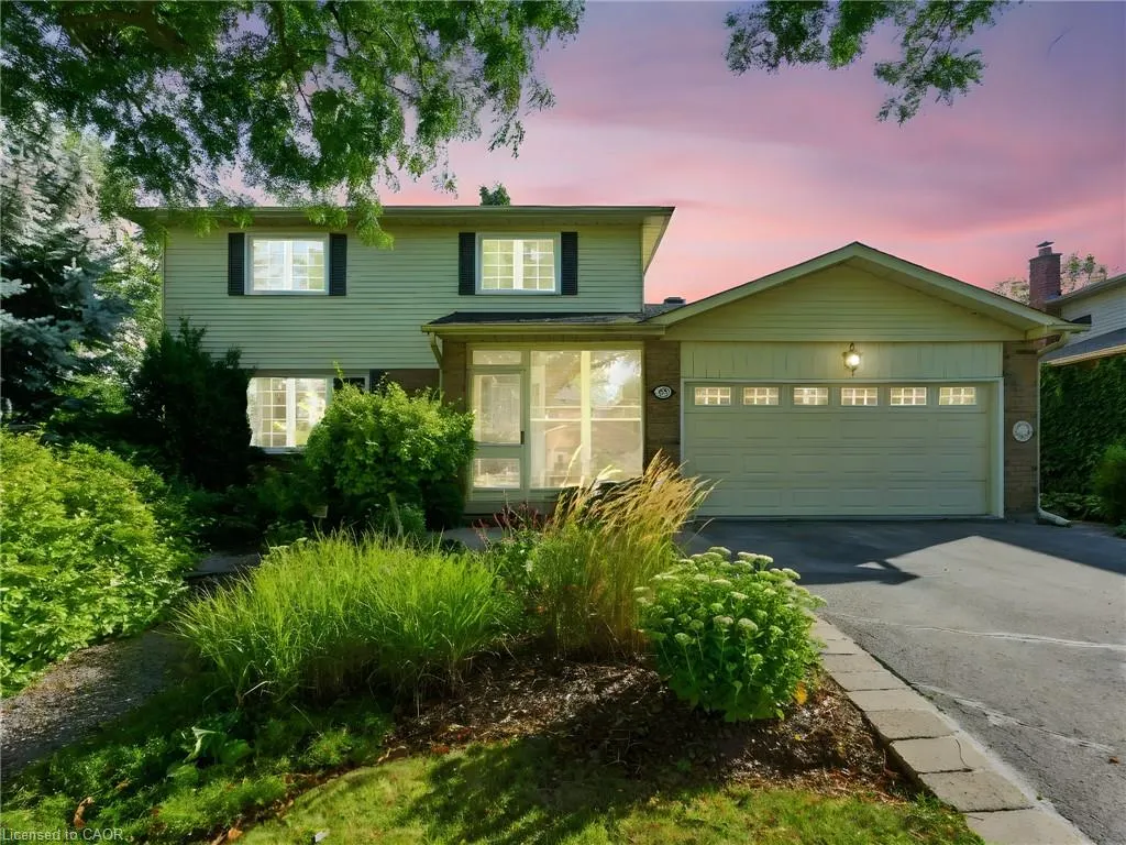 252 Mississaga Street