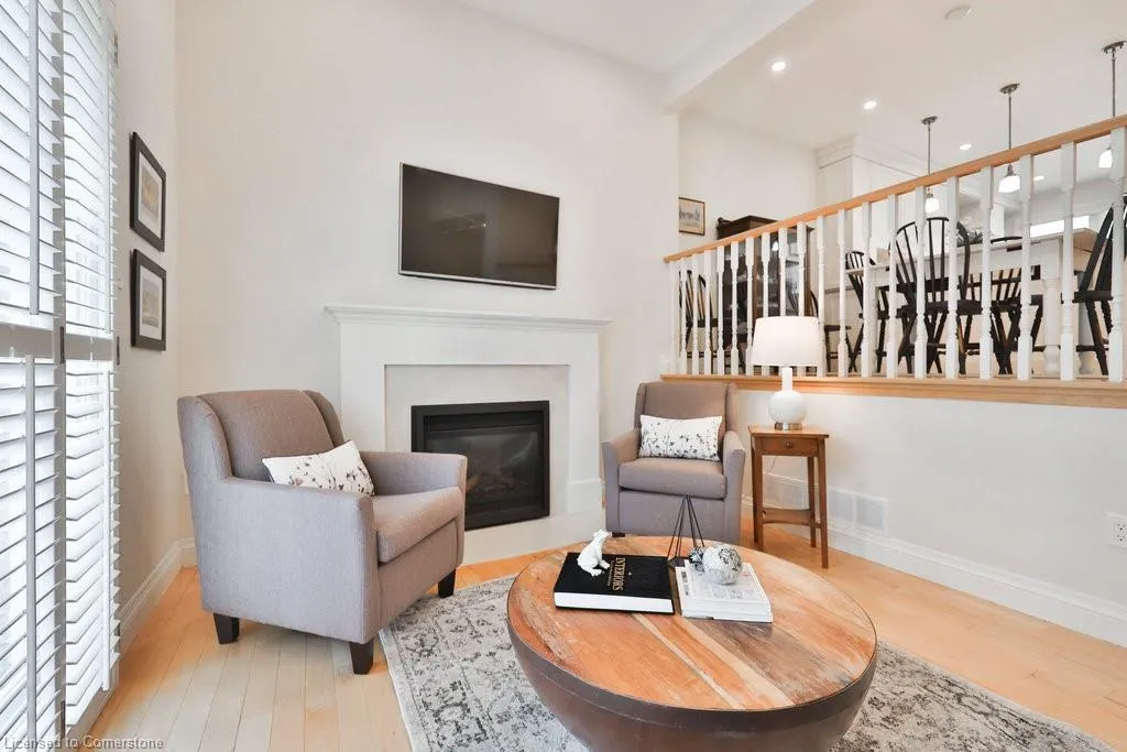 2264 Marine Drive