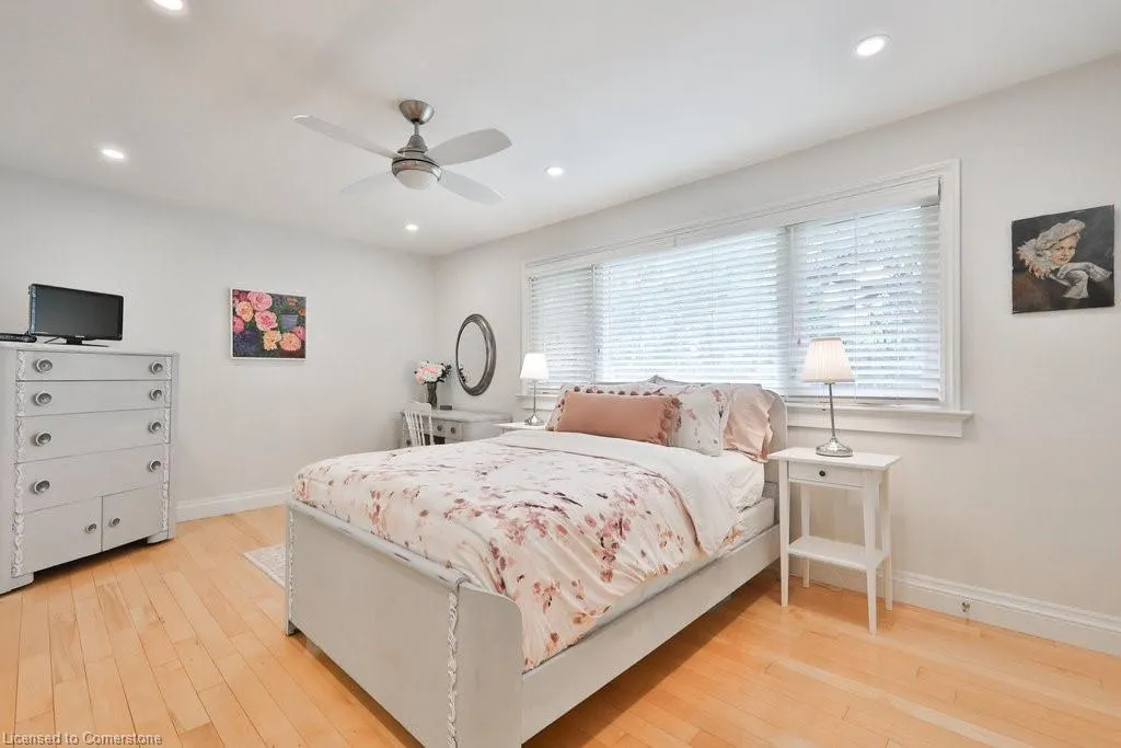 2264 Marine Drive