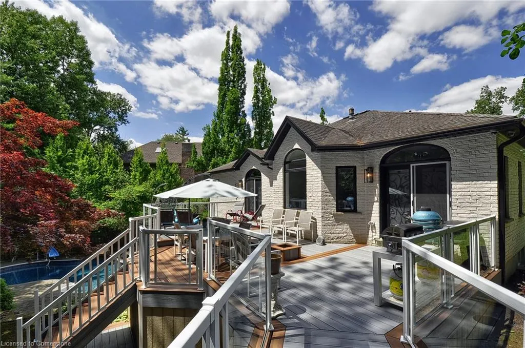 27 Woodmans Court