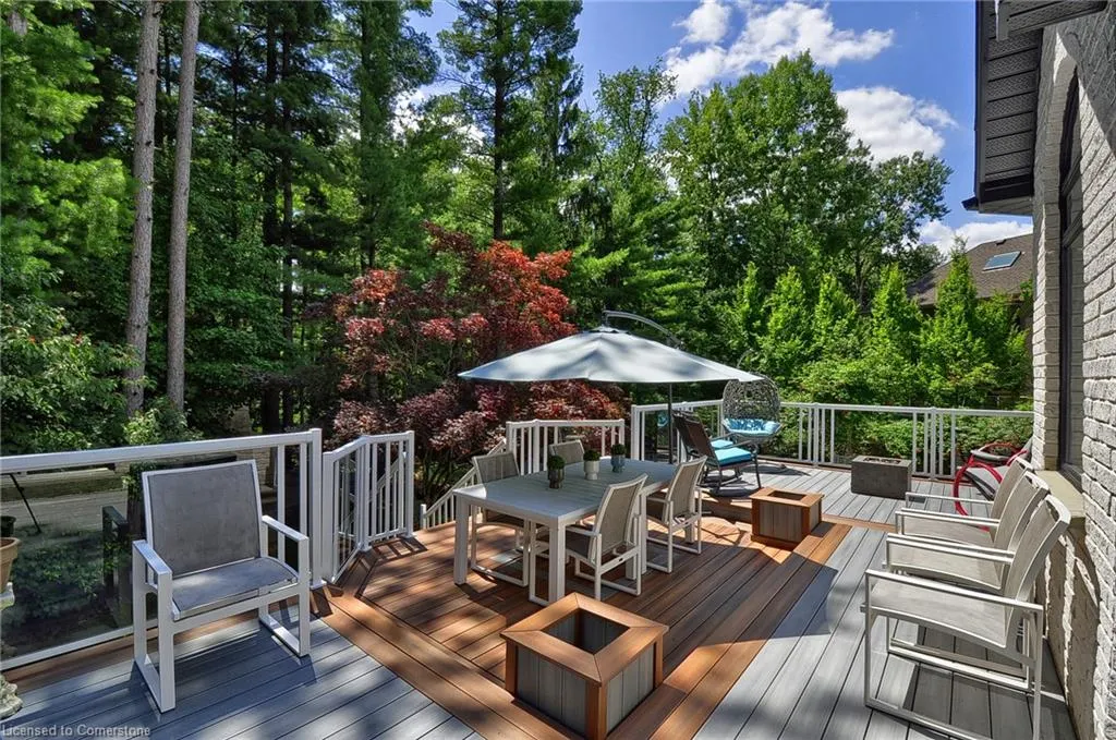 27 Woodmans Court