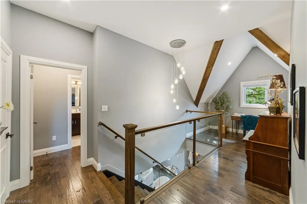 535 Locust Street