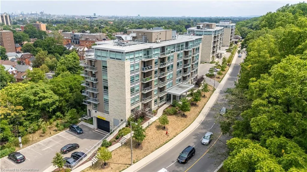 455 Charlton Avenue E, #306