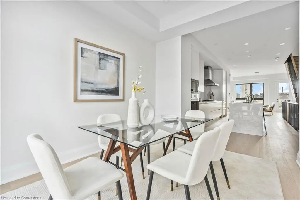 138 East Street, #5