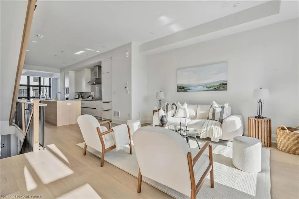 138 East Street, #5