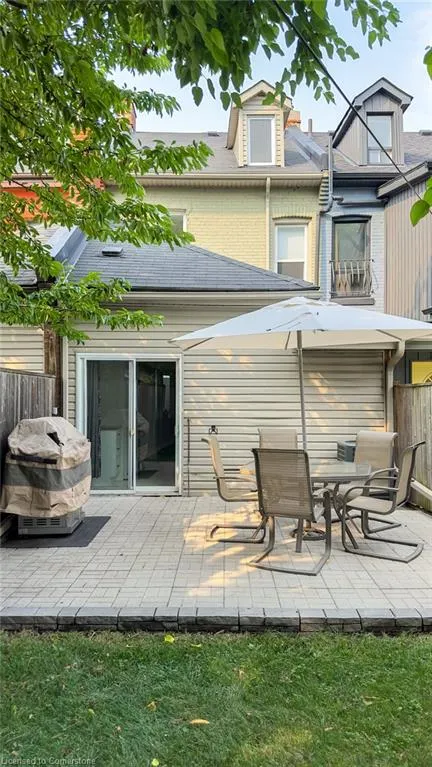 49 Sheaffe Street