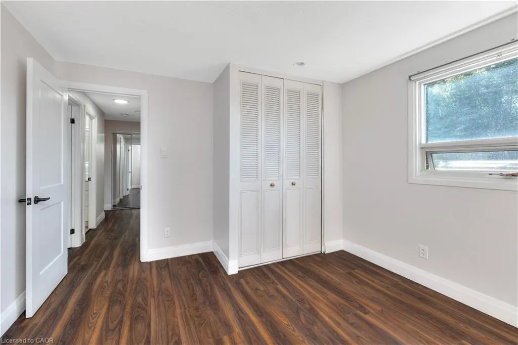 28 Underhill Crescent, #8