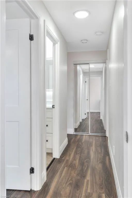 28 Underhill Crescent, #8
