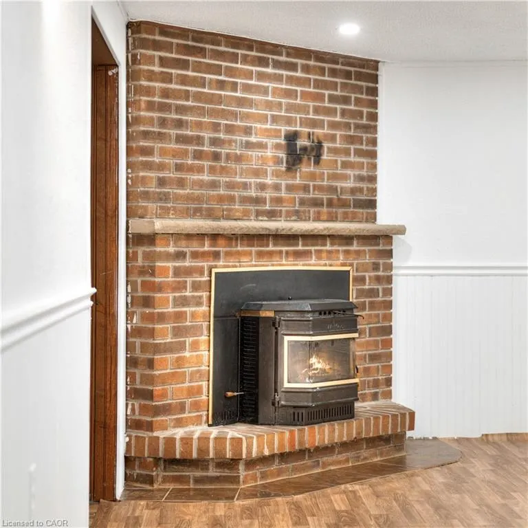 28 Underhill Crescent, #8