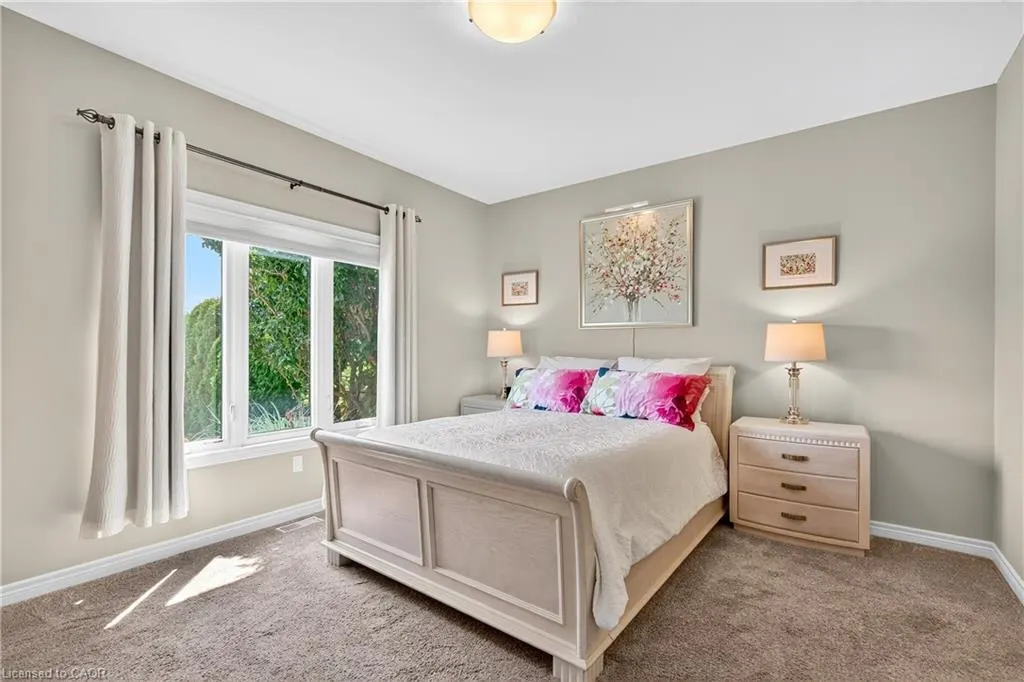 25 Pierpoint Drive