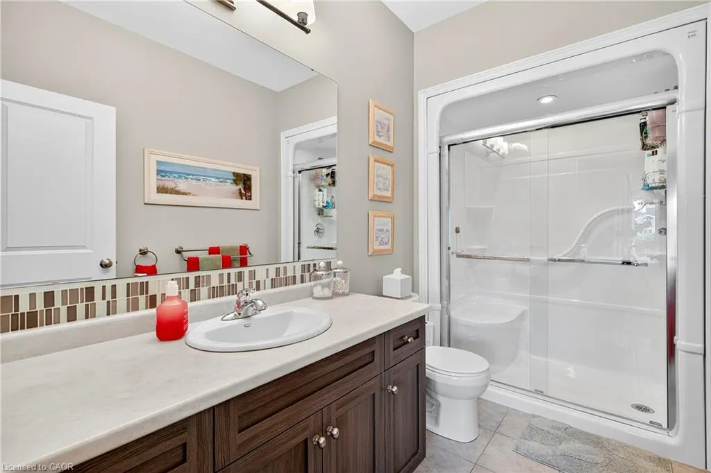25 Pierpoint Drive