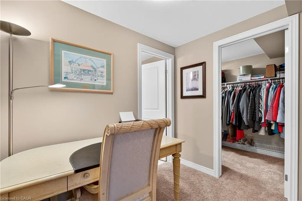 25 Pierpoint Drive