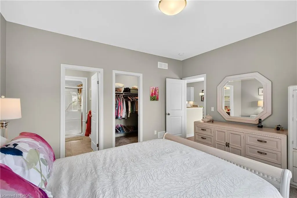 25 Pierpoint Drive