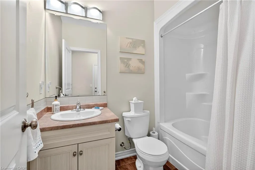 25 Pierpoint Drive