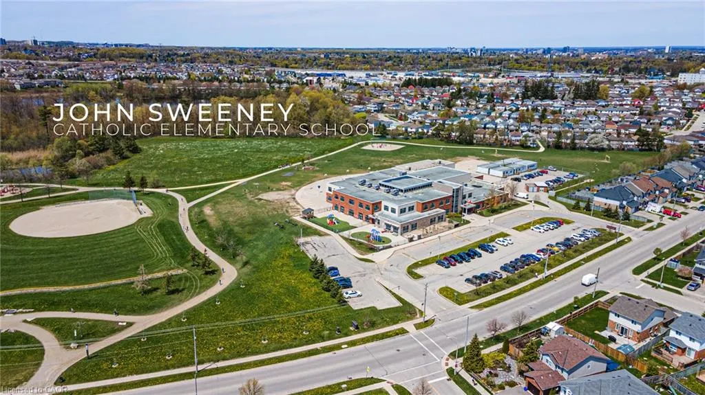 53 Foxglove Crescent