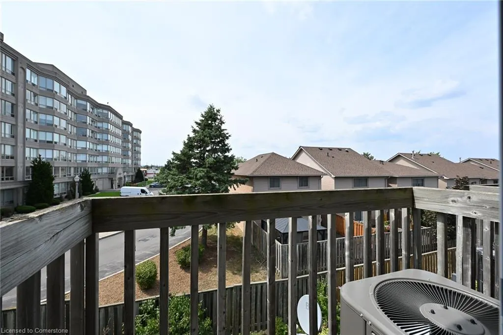 511 Highway 8 Street, #209