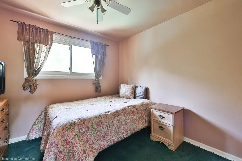 37 Sunrise Crescent