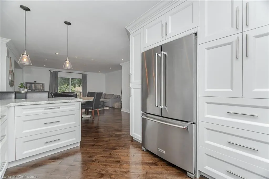 1520 Sixth Line, #20
