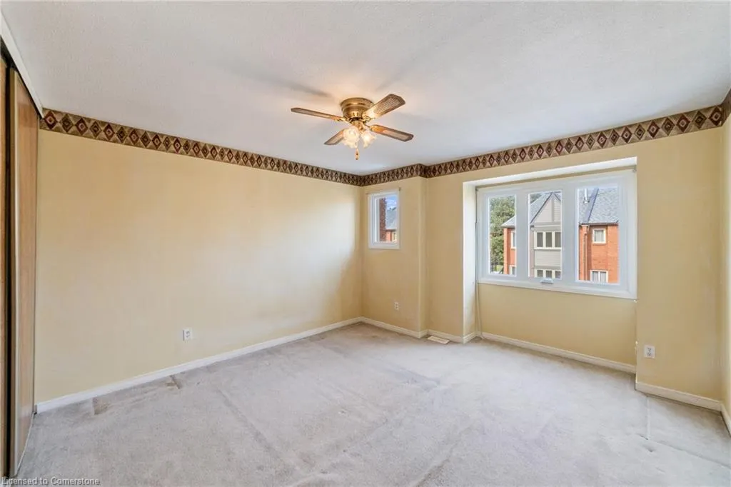 895 Maple Avenue, #101