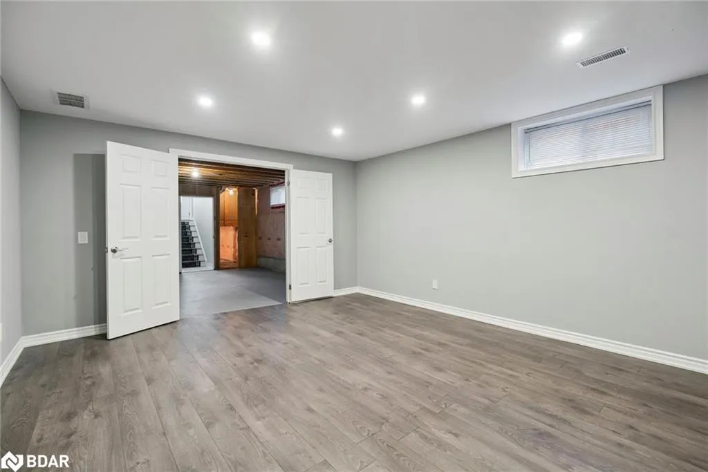 1288 Gina Street