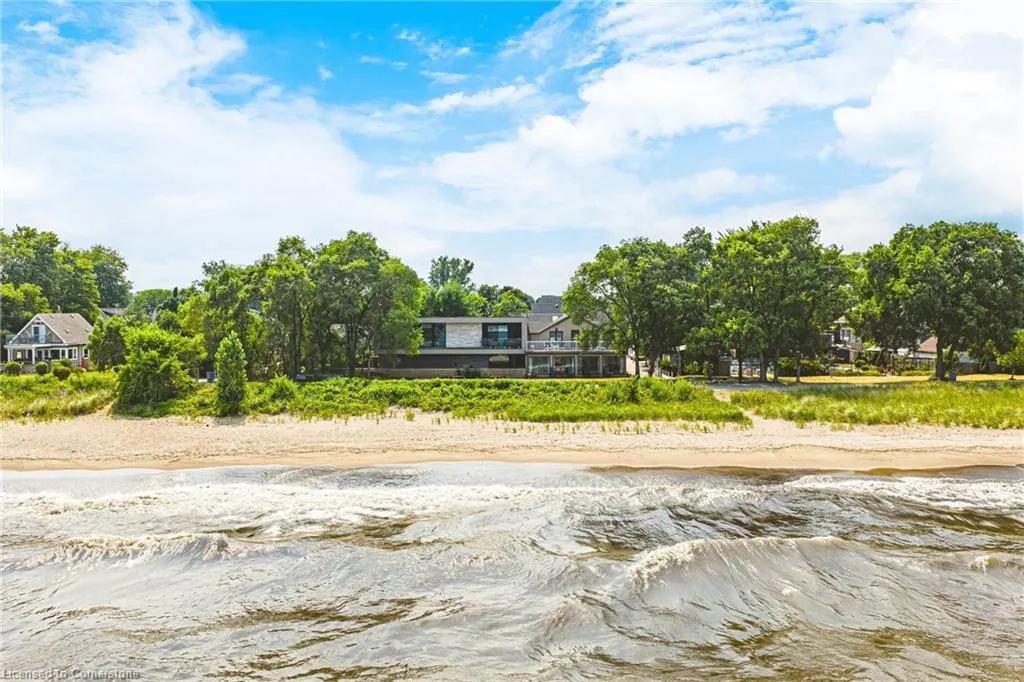 5 Dexter Avenue