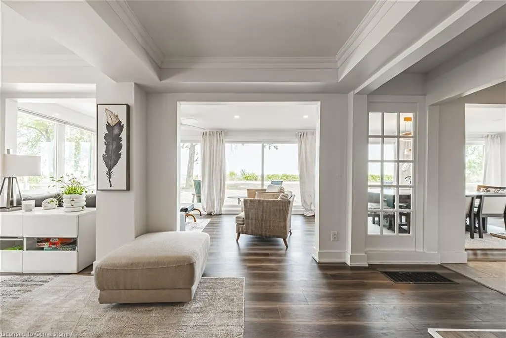 5 Dexter Avenue