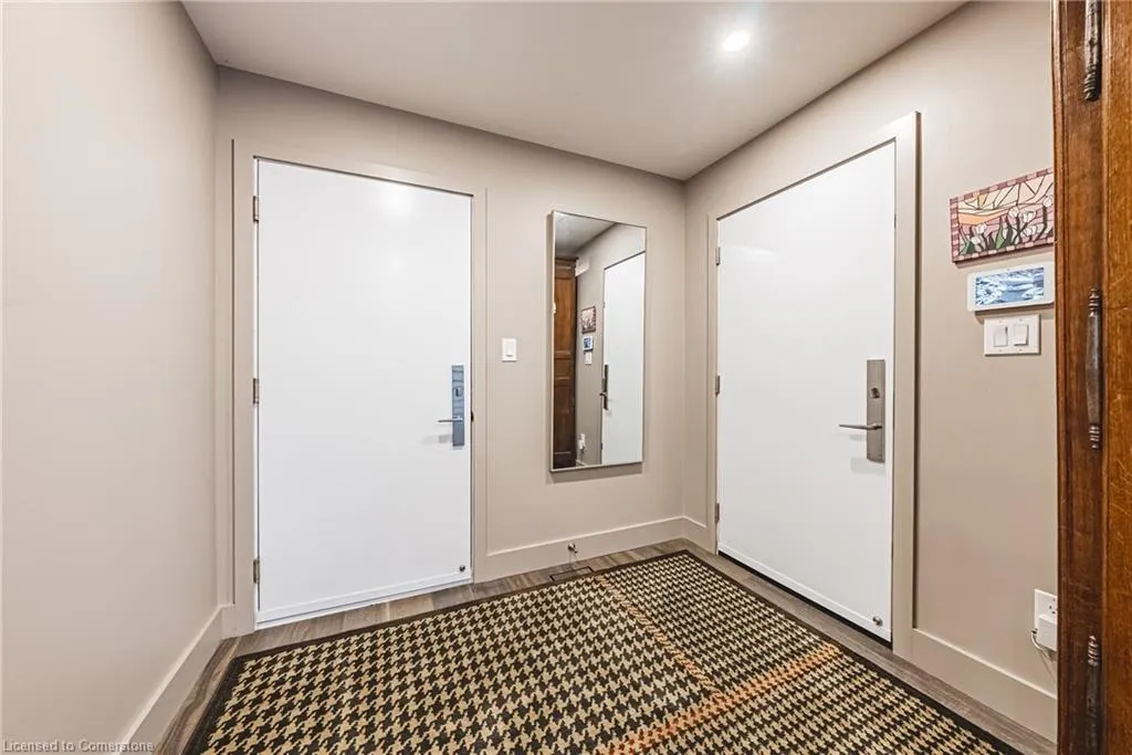 5 Dexter Avenue