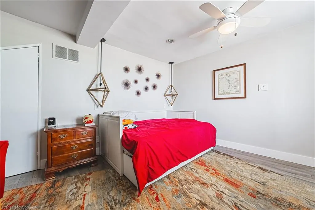 5 Dexter Avenue