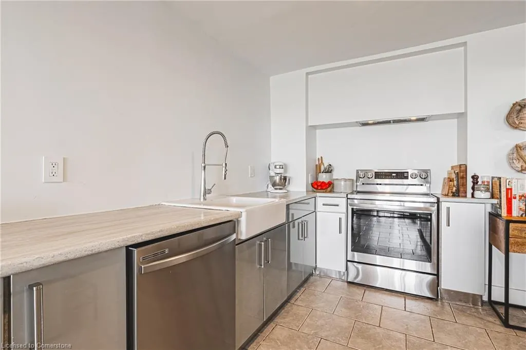 5 Dexter Avenue