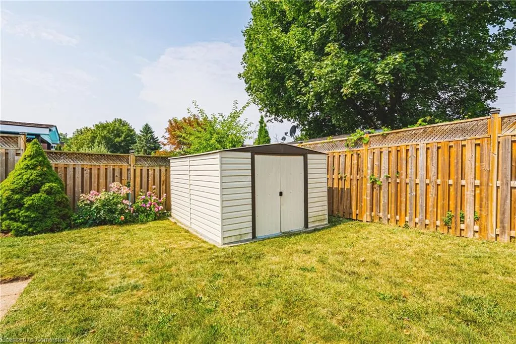 137 Pepperwood Crescent