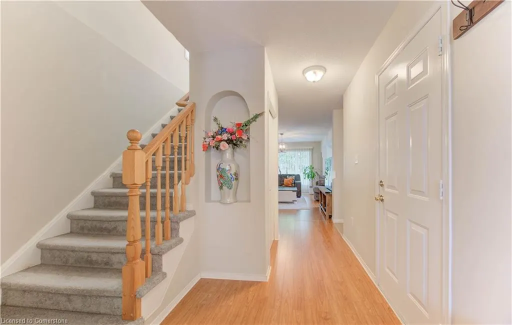 916 Veronica Court