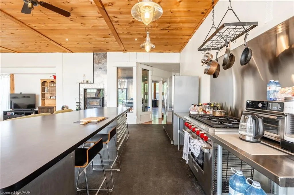 1090 Brock Road