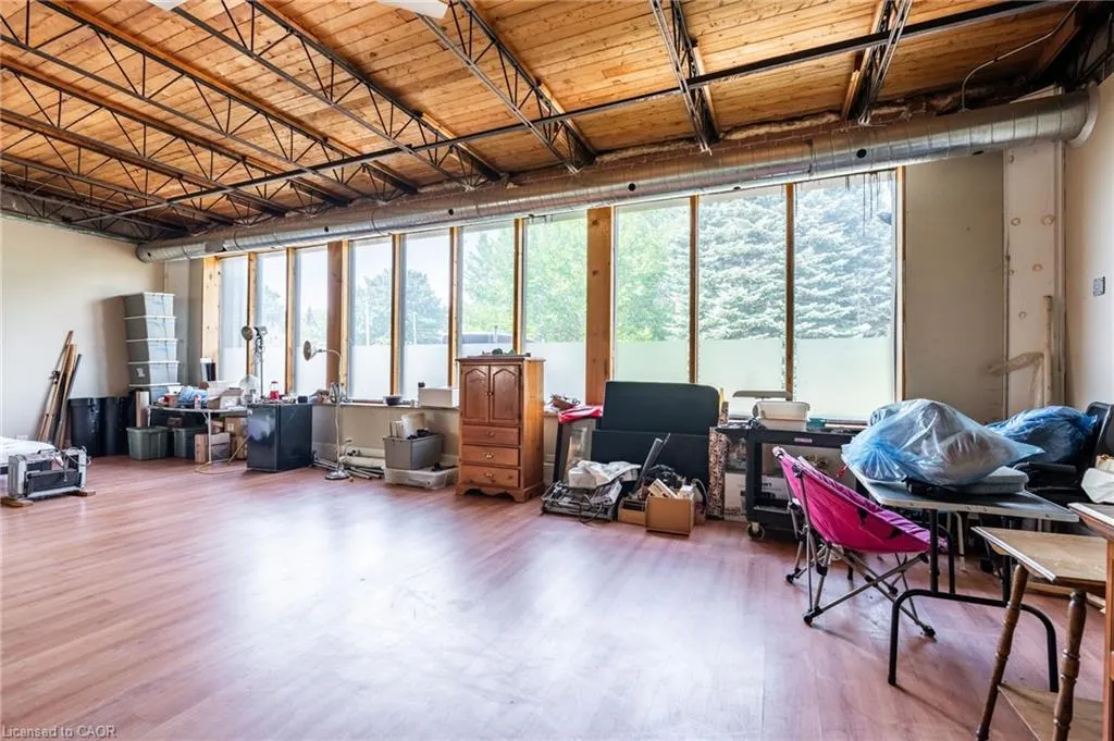 1090 Brock Road