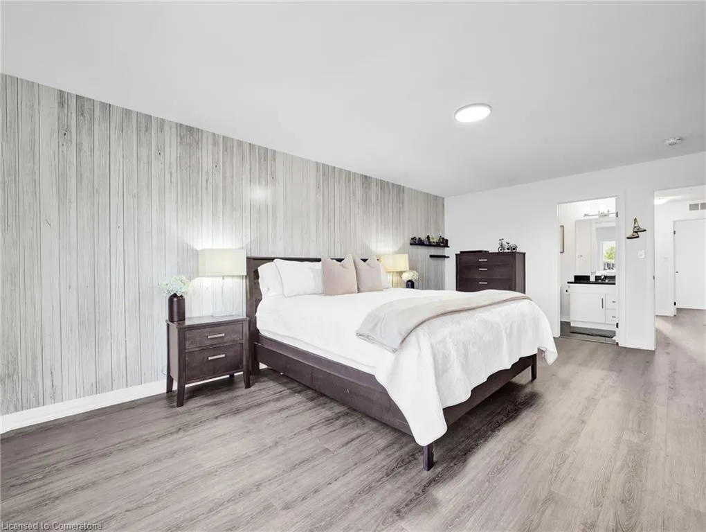 4552 Portage Road, #108
