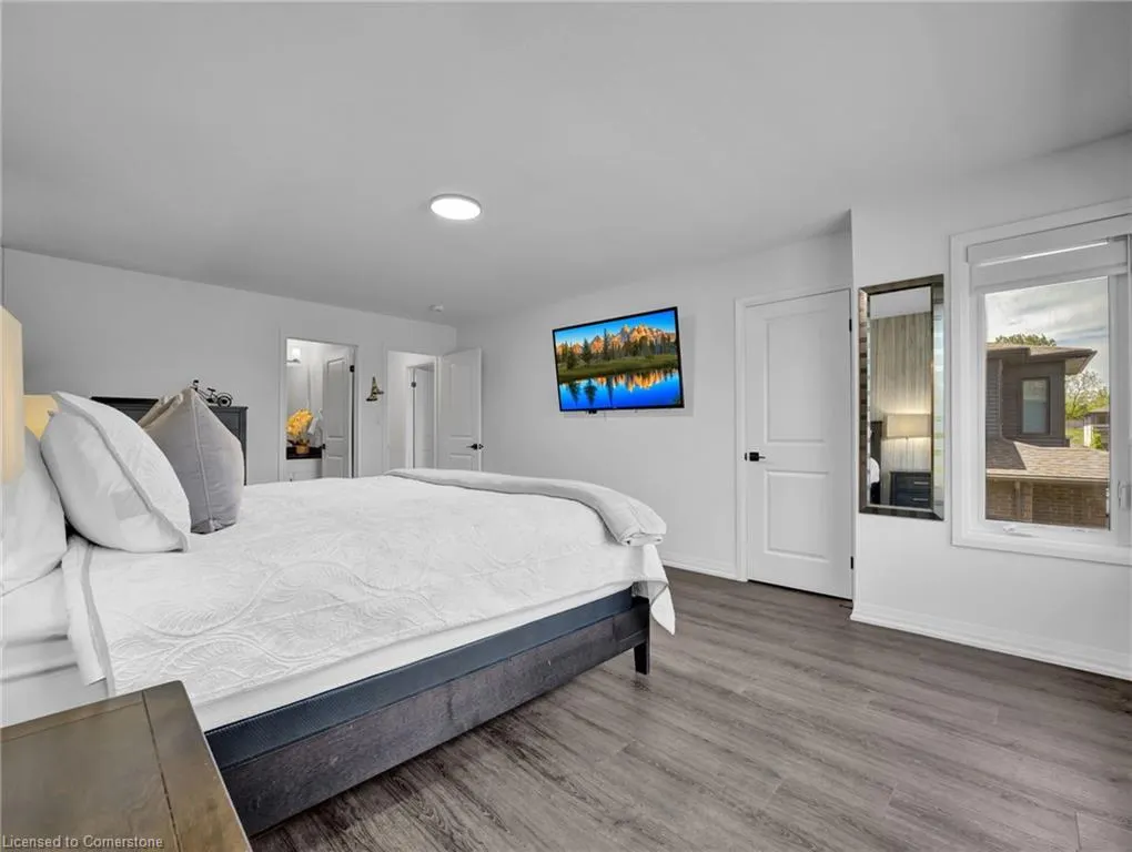 4552 Portage Road, #108