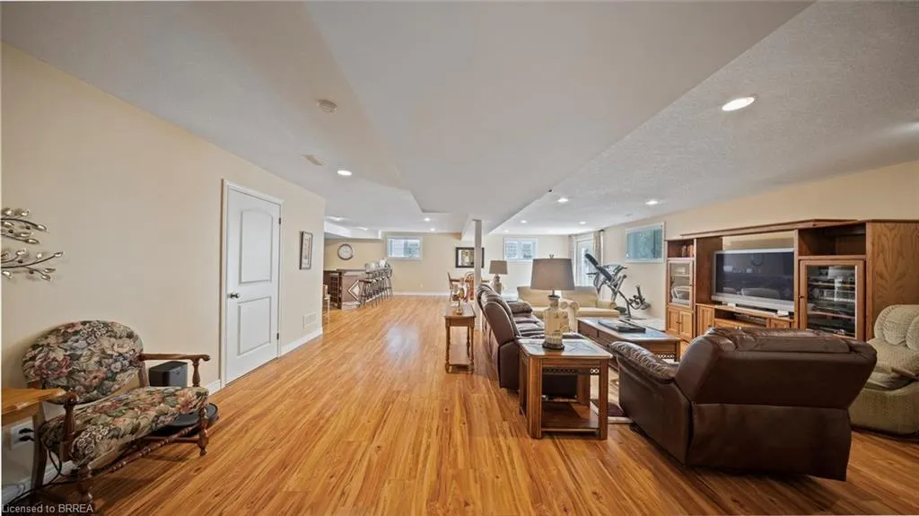 424 Lakeview Drive