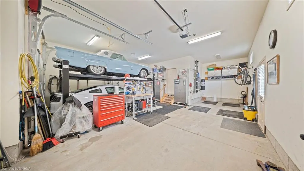 424 Lakeview Drive