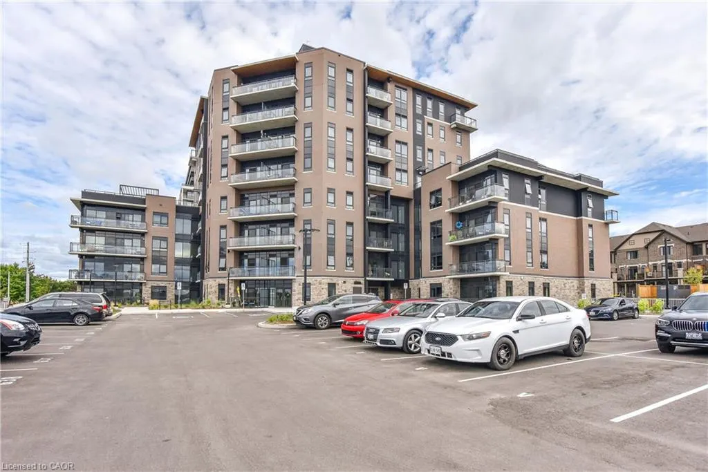 332 Gosling Gardens, #102