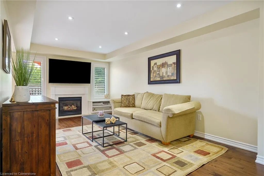 2626 Armour Crescent