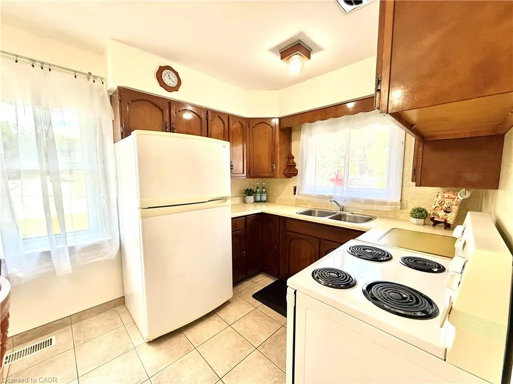 343 Hixon Road
