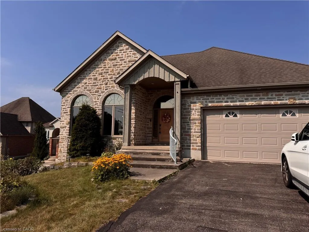 545 Woolwich Place