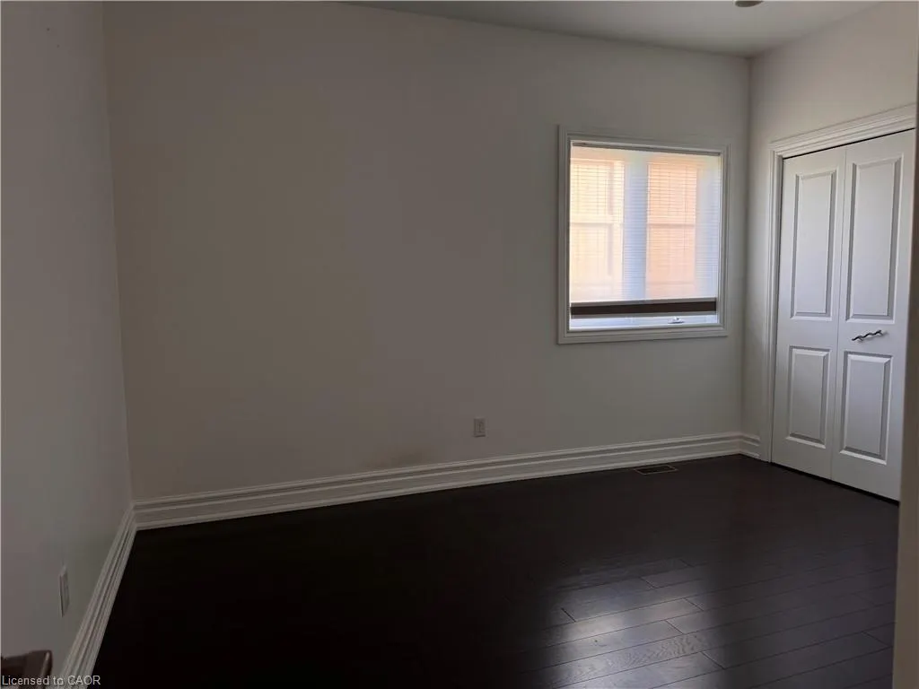 545 Woolwich Place